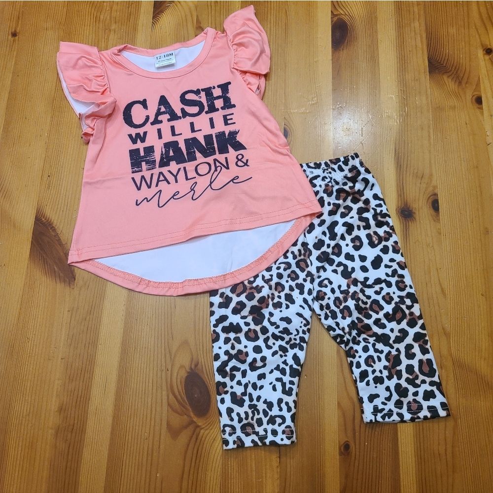 2pcs T-shirt & Leopard Shorts.